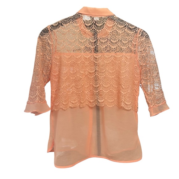 Naivee Elegant Lace Button-Up Blouse Peach Women’s Small - Picture 3 of 7